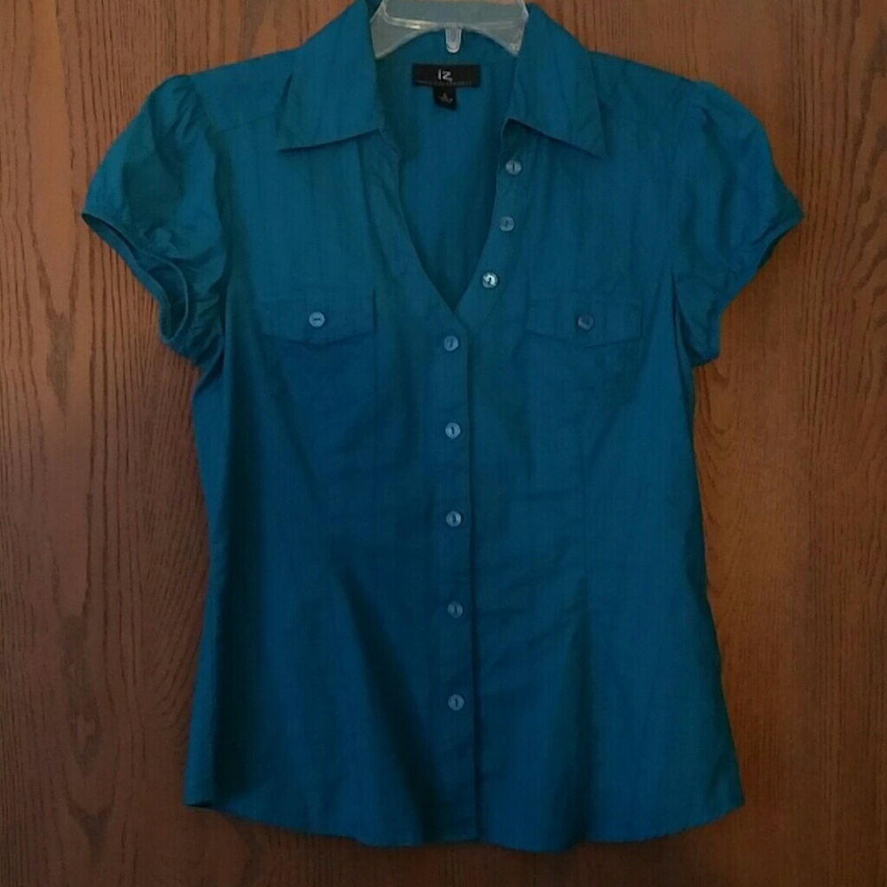 Short sleeve blouse